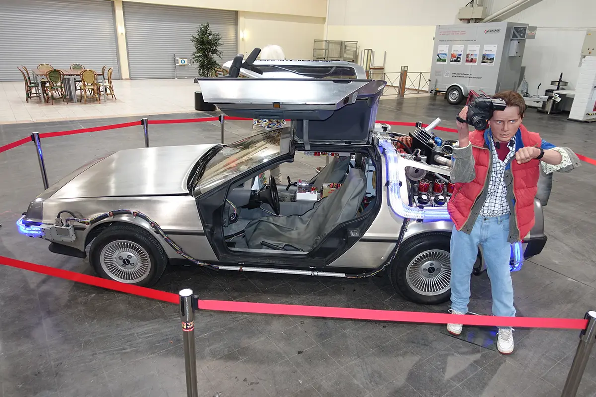 BTTF DeLorian Time Machine - Messe Berlin 2016